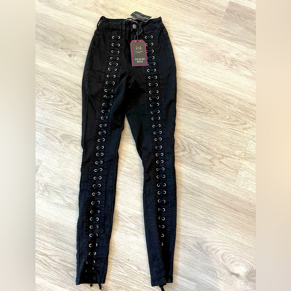 Fashion Nova Lace up Corset Front Black Y2K Moto Skinny Jeans. Size 1